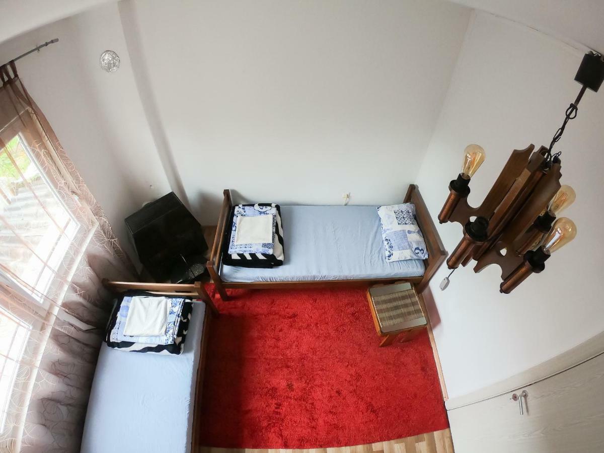 Sarac Hostel Печ Экстерьер фото